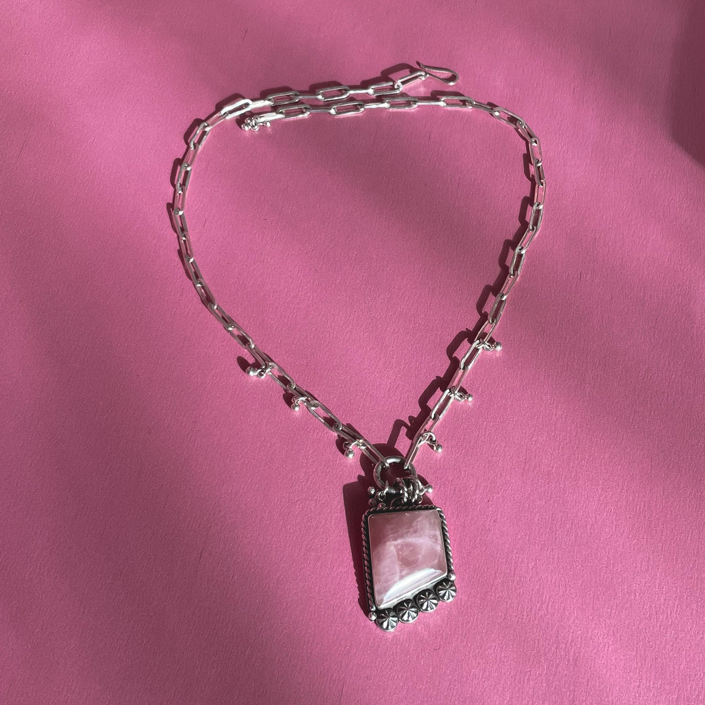 ROSE GLITZ CHAIN